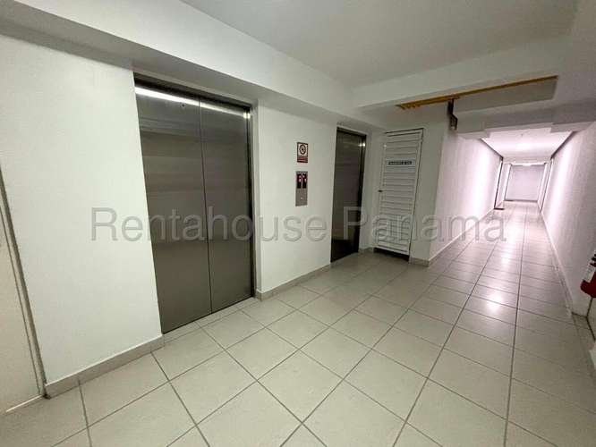 Alquiler de Apartamento en Parque Lefevre 27MGO2629