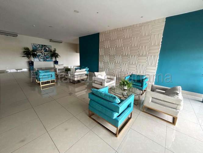 Alquiler de Apartamento en Parque Lefevre 27MGO2629