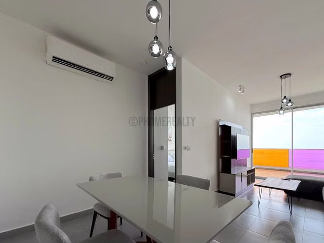 Apartamento en Alquiler en Avenida Balboa, Panamá – Residencia de 2 Recámaras con Vista al Mar - Imagen 7