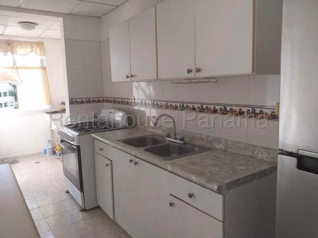 Venta de apartamento en Coral Hill, Altos de Santa María * - Imagen 5