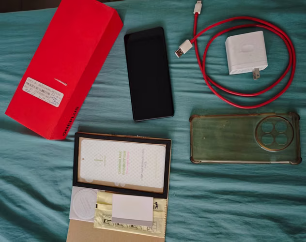 Vendo OnePlus 12 - Imagen 4