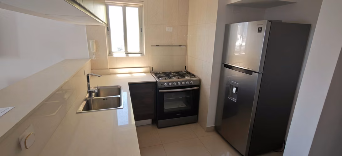 Alquiler Apartamento 3 Recamaras en El Carmen - Vía España
