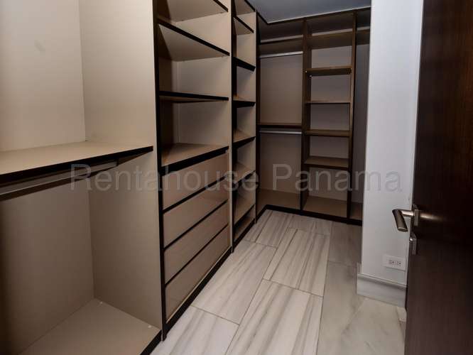Alquiler de Apartamento 329mts