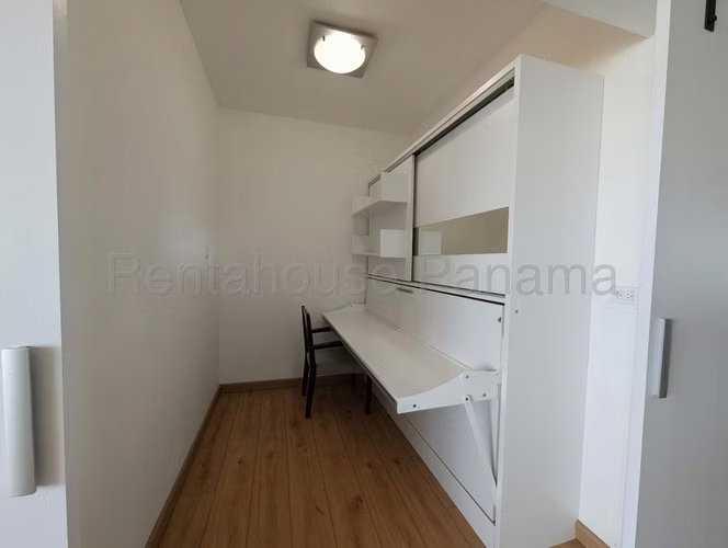 Alquiler Apartamento Avenida Balboa - Amoblado 27YCG2882