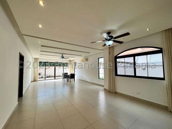Amplia Casa en Venta en Costa Sur | 4 Recámaras 25EPP6082 - Imagen 3
