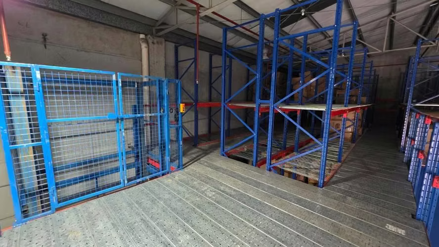 Alquilo Bodega con Oficina Cerca de Costa del Este  - Imagen 6
