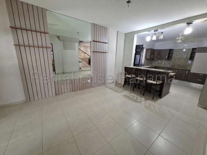 Hermosa Casa en Venta en Costa Sur | Mejor Precio 27EPP1544 - Imagen 3