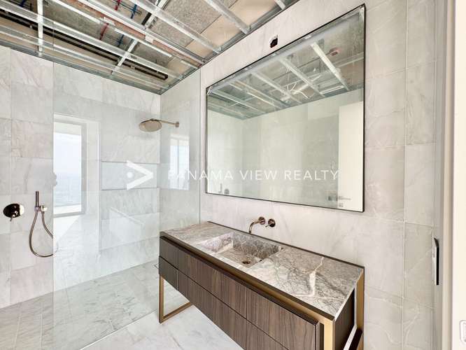 LA MAISON BY FENDI - SANTA MARIA - Imagen 17