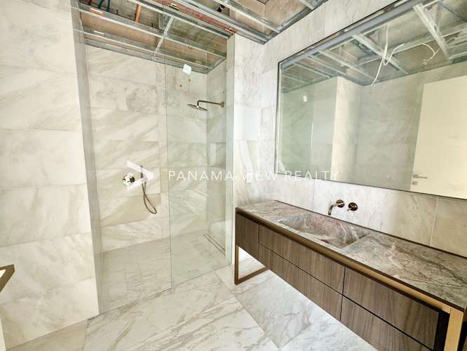 LA MAISON BY FENDI - SANTA MARIA - Imagen 19