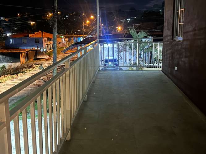 Alquilo apartamento recién construido, excelente ventilación e iluminación listo para entregar 