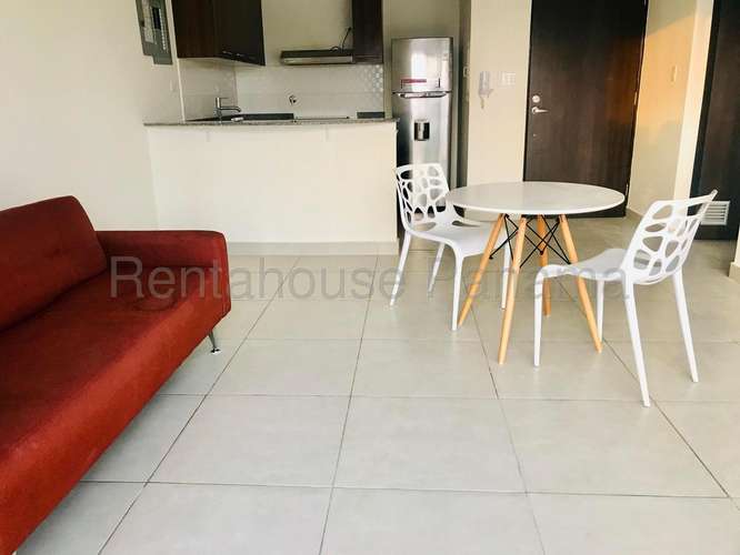 Comodo Apartamento Amoblado en Alquiler en Panama Pacifico 27*2887Mfk - Imagen 6