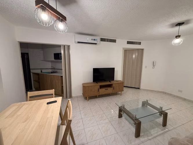 Alquiler de apartamento amoblado en El Cangrejo totalmente remodelado - Imagen 7