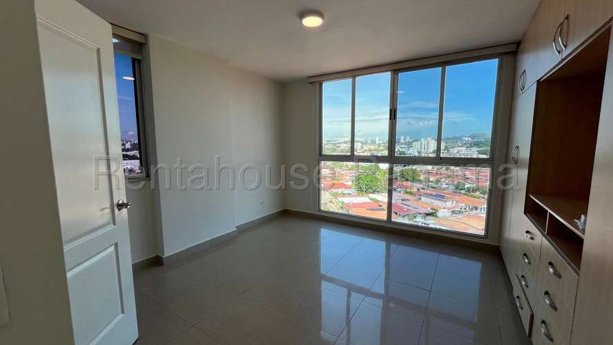 Alquiler de apartamento en Ph Creta 27MVCH2246
