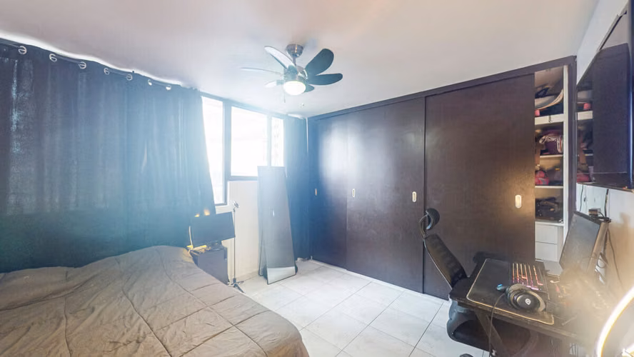 Vendo con hermosa cista, amplio, céntrico apartamento en Paitilla - Imagen 11