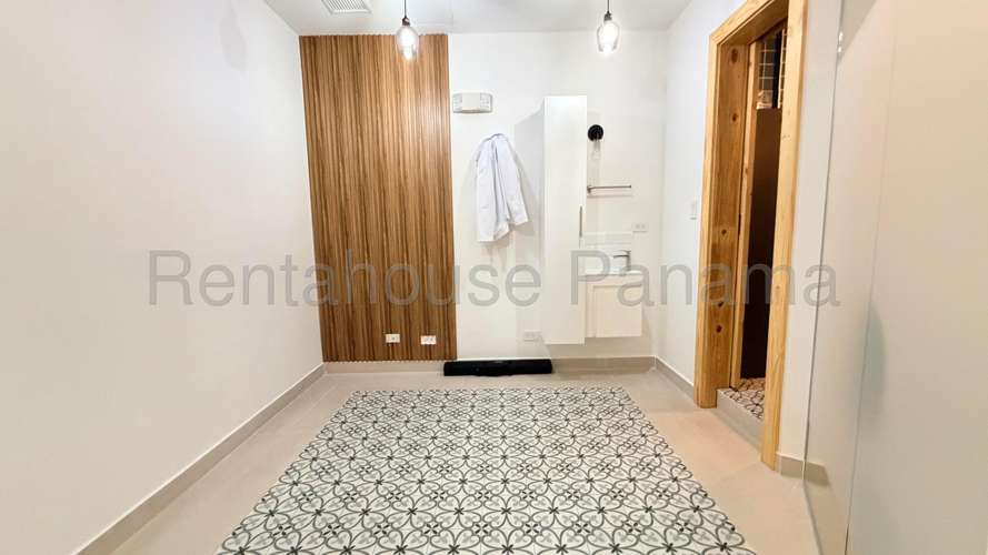 Venta Consultorio Medico en el Exclusivo Centro Comercial Costa del Este 27*2858Mfk - Imagen 11