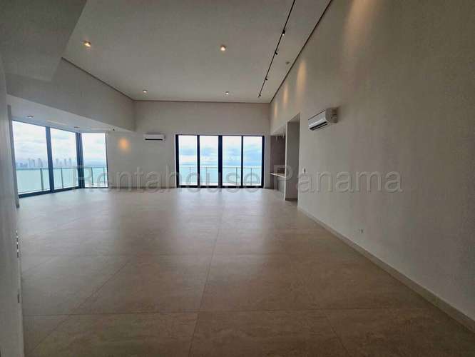Venta de apartamento en Ph Oasis on the Bay 27MVCH6930 - Imagen 3