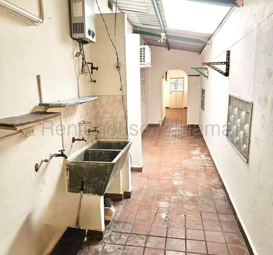 Venta de Casa Remodelada en Villa Lucre 27*2032Mfk - Imagen 14