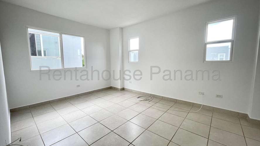 Venta de Casa en Esquina en Brisas del Golf 27*2894Mfk - Imagen 17