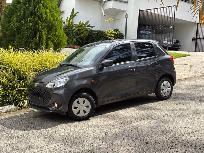 Suzuki Nuevo 5 Años garantía de agencia  - Imagen 3