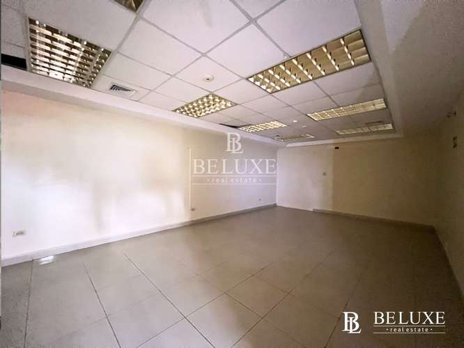 VENTA DE EDIFICIO COMERCIAL COMPLETO EN VIA BRASIL (8)