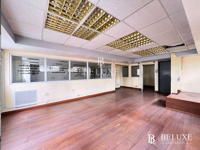VENTA DE EDIFICIO COMERCIAL COMPLETO EN VIA BRASIL (8)