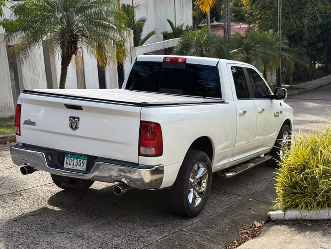 Dodge RAM 1500 5.7L HEMI  - Imagen 15