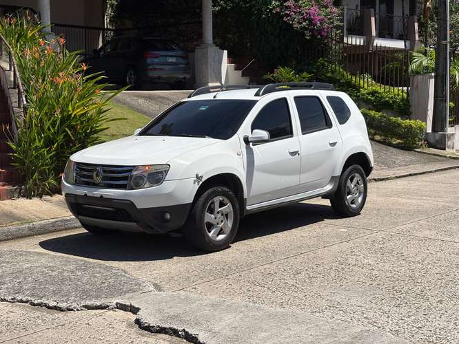 Duster Automático 
