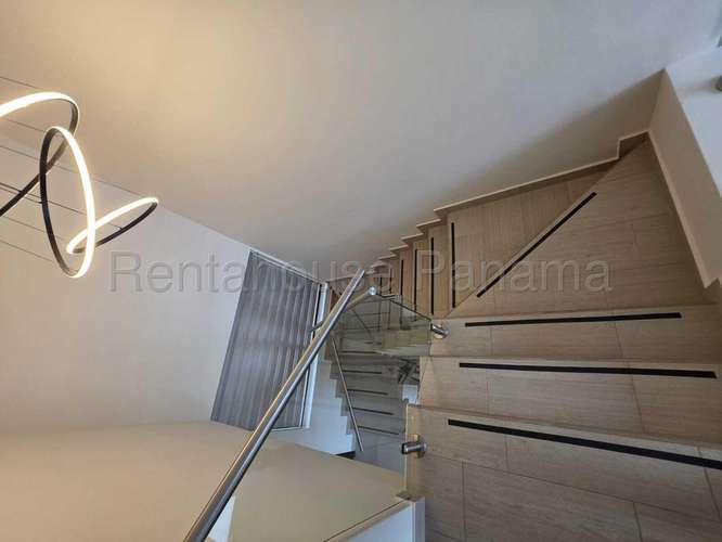 Moderna y Espaciosa Casa en Venta en Panama Pacifico 27*2475Mfk - Imagen 9
