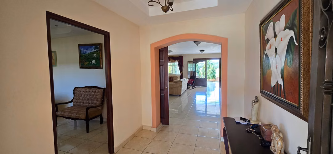 CASA EN VENTA | RESIDENCIAL CORPUS CHRISTI, VILLA DE LOS SANTOS, PANAMÁ - FS