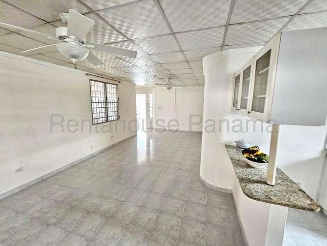 Casa Remodelada en Venta en Villa Lucre KC - Imagen 7