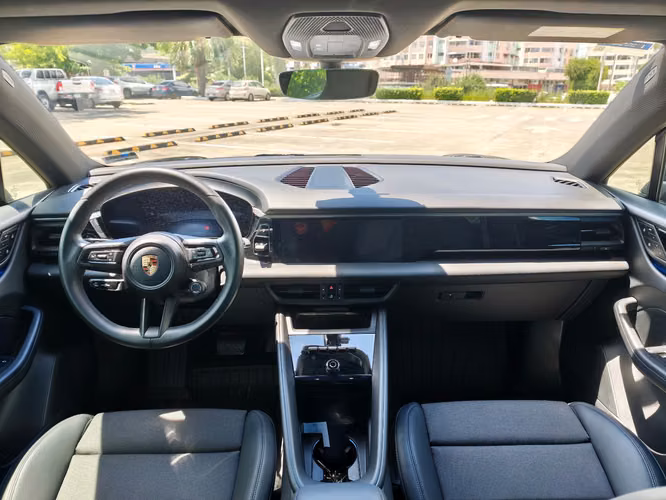 Porsche Macan 4