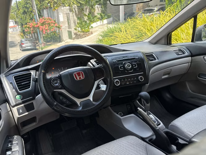 Honda Civic Automático  - Imagen 7