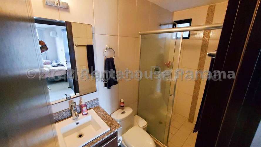 I8418GRR Venta de Apartamento en Condado del Rey 