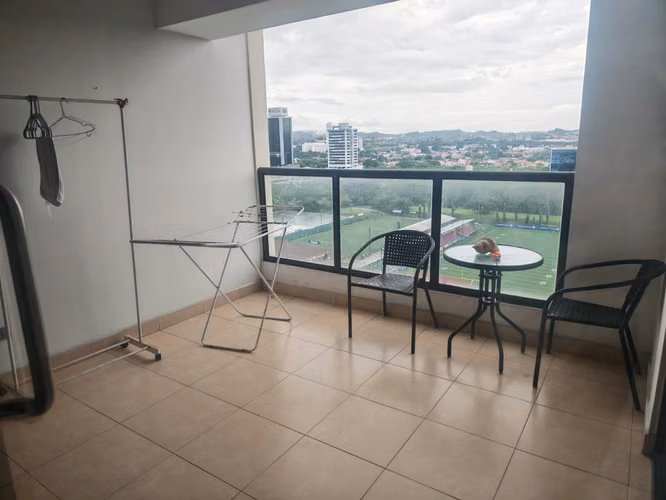 Alquiler Apartamento Semi Amoblado Parque del Mar  - Imagen 4
