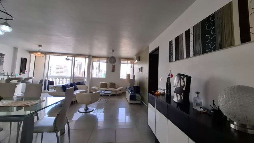ALQUILER DE APARTAMENTO EN OBARRIO | 190 m² | 3 RECAMÁRAS | 5 BAÑOS, BALCÓN | VISTA PANORAMICA $2,200 /MES