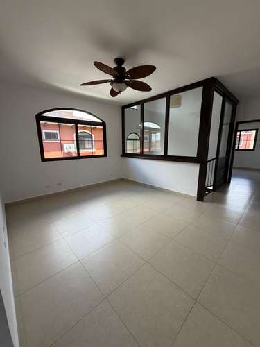 CASA EN VENTA EL DORAL 360 M² $583,000 - Imagen 4