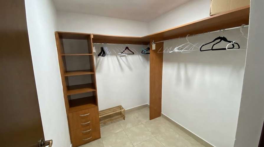 . OBARRIO I AMOBLADO I 2 RECAMARAS I 143 M² I BALCON + 2 PARKING  - Imagen 11