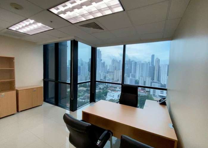 Oficina corporativa amoblada en alquiler en Financial Tower, Calle 50, Panamá - Imagen 2