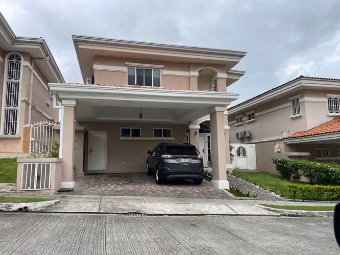 VENTA CASA CONDADO DEL REY