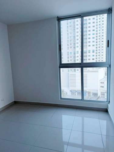 Alquiler de Apartamento en PH San Roque, Via España