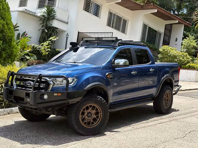 Ford Ranger XLT Full Extras Automático  - Imagen 5