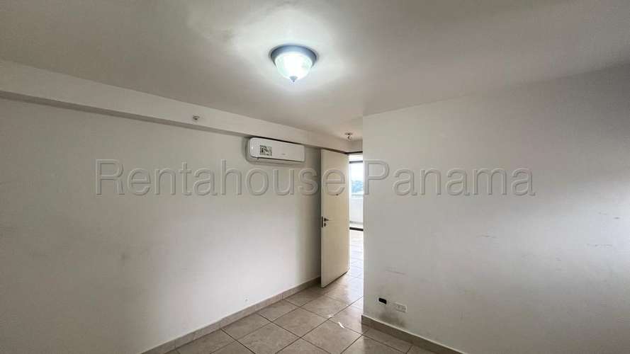 263542. Se vende apartamento 113.82m, 3 recámaras, 2 baños, 2 parkings, CBE
