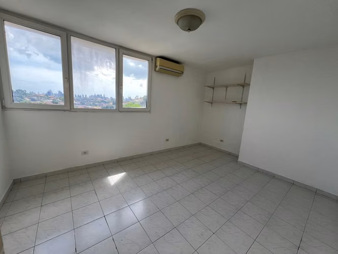 ALQUILER APARTAMENTO TUMBA MUERTO - Imagen 3