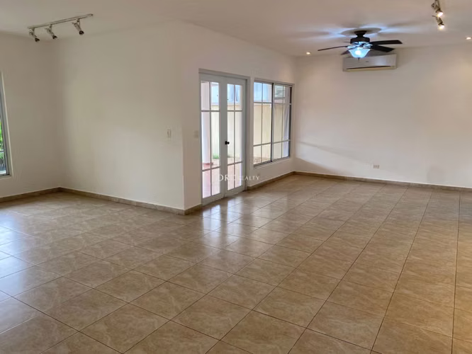 Alquiler | Casa Palmeras del Este – Costa del Este RDA - Imagen 3
