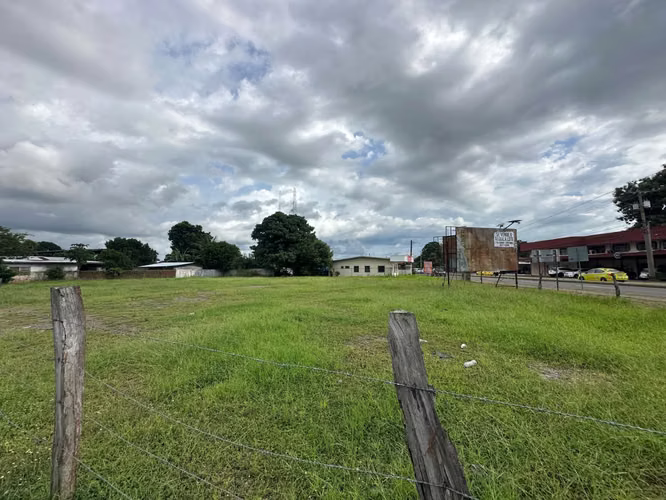 TERRENO COMERCIAL 2,274 m² EN VENTA – VÍA BOQUETE, DAVID | IDEAL PARA FRANQUICIA STANDALONE - Imagen 3