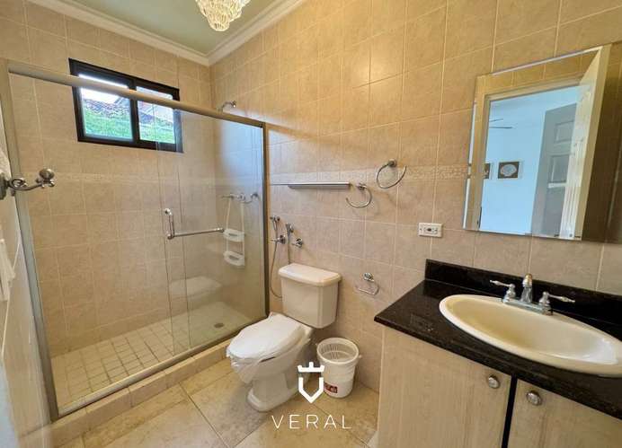 Venta de Casa con piscina en Clayton - Clayton Village (MM) - Imagen 16
