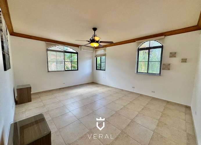Venta de Casa con piscina en Clayton - Clayton Village (MM) - Imagen 10