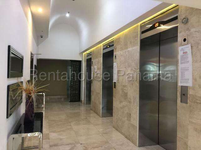 ¡Oportunidad! Venta de Apartamento en Bella Vista The Seawaves 27YCG337 - Imagen 3