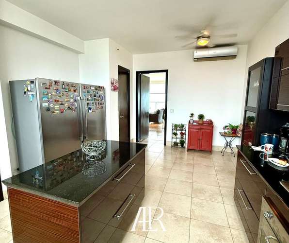 Alquiler de apartamento frente al mar  - PH Acqua II