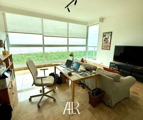 Alquiler de apartamento frente al mar  - PH Acqua II
